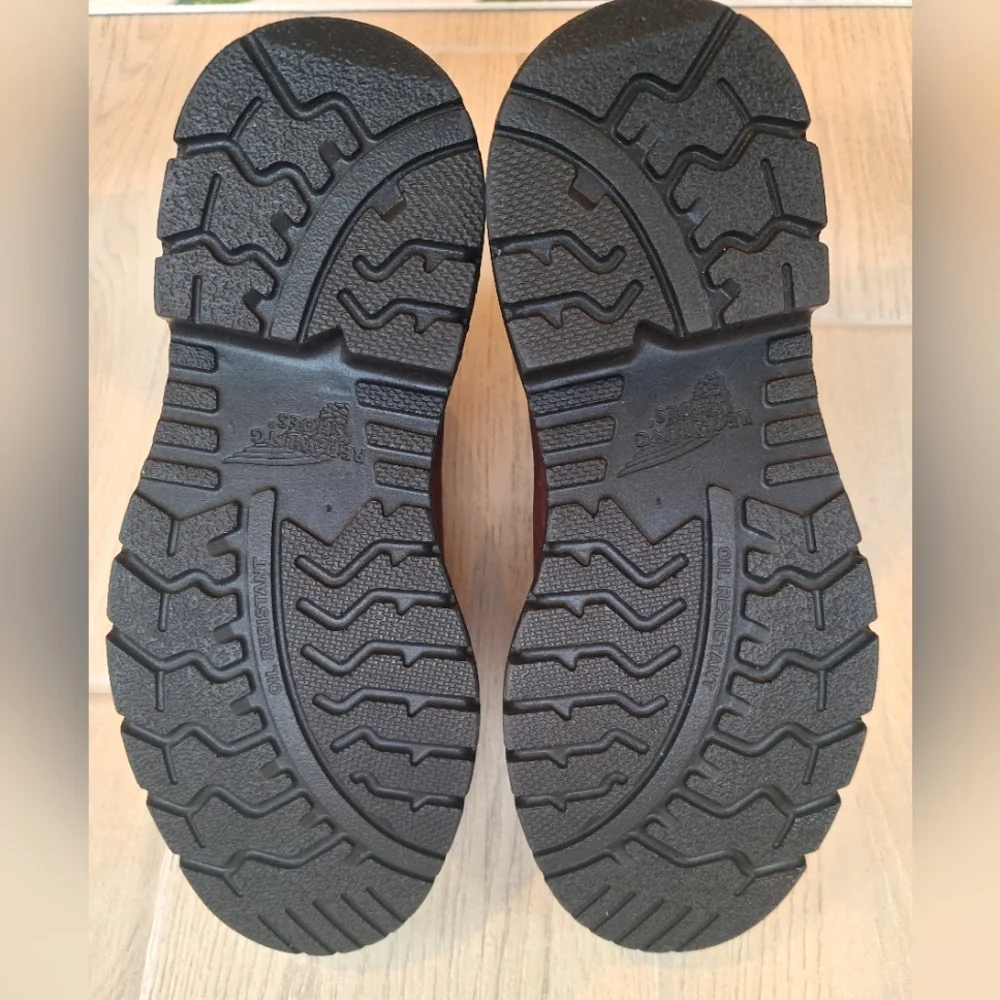 Red Wing Shoes nwot red